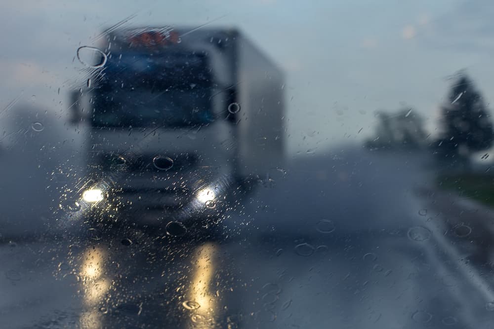 Causas comunes de accidente de camión I Factores medioambientales